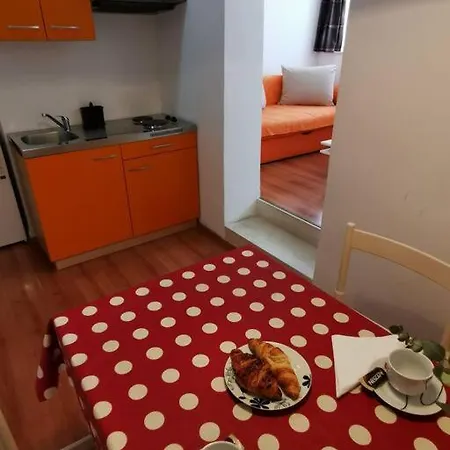 Apartman Teni *