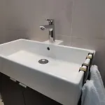 Teni *